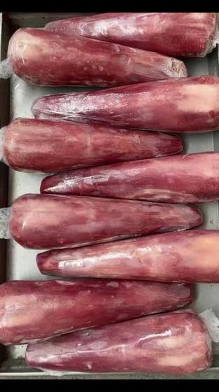 生牛舌怎么去皮图解_清洗焯水刮舌苔，牛舌软糯做法