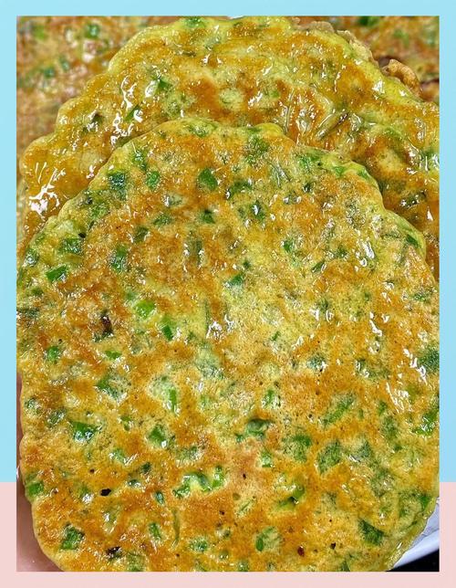 家常韭菜饼的做法_家常美味做法多样香脆可口