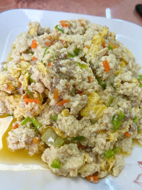 鸡刨豆腐的做法_集市灵感妙手做，家常鸡刨豆腐香