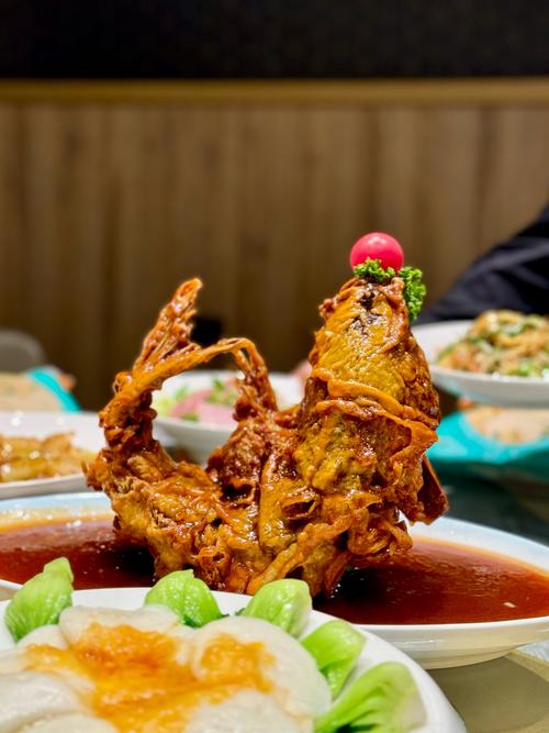 鲁菜十大家常菜_鲁菜鲜香典范！