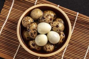 鹌鹑蛋鸡蛋鹅蛋哪个营养价值高_鸡蛋鹌鹑鹧鸪鹅鸭营养大比拼