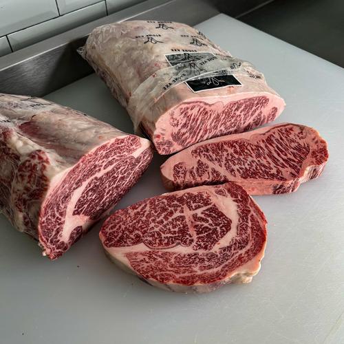 牛排上面的肉叫什么肉_牛排部位大不同，美味选对才关键！