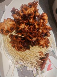 烤章鱼爪的做法大全家常_烤章鱼爪腌料香，白灼冰镇脆爽味！