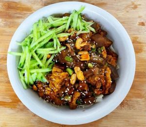 茄丁面的家常做法简单_肉丁茄丁卤，简单美味！