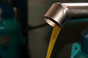 切削液用什么清洗手_切削液刺激？清水冲洗！