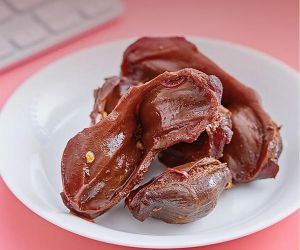 鸭胗就是鸭肫吗_鸭肫营养多，卤炒皆宜，选购清洗看这里