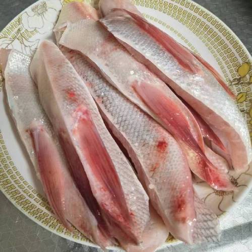 鱼腩部位图片_鲜嫩多汁,口感绝佳 鱼腩部位图片_鲜嫩多汁,口感绝佳