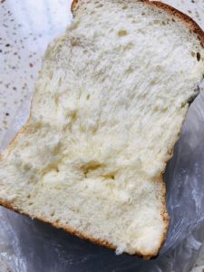 吐司没烤熟还能回烤吗_面包没熟回烤技巧