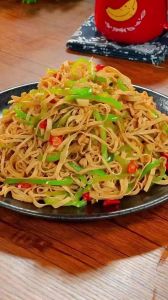 尖椒豆皮怎么切_切对豆皮，美味无烦恼