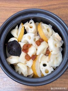 藕包饺子藕还用焯水吗_莲藕包饺子要不要焯水？看喜好！