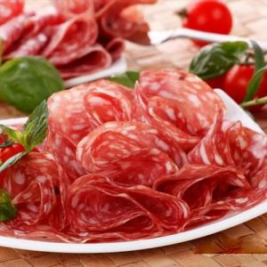 意大利餐厅的火腿是什么肉_意大利经典生火腿，风味独特！