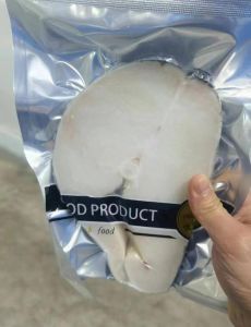 法国银鳕鱼是真鳕鱼吗_法银鳕非真鳕，南极来，肉紧香，贵些