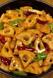 酸莲藕的腌制方法_腌藕怎么选？自制酸莲藕超简单！