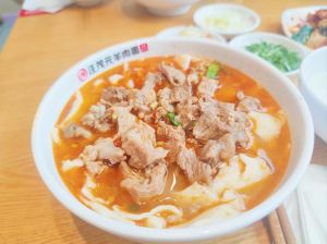 回民羊肉面片汤的做法图解_回民羊肉面片汤，肥瘦相间骨汤鲜香