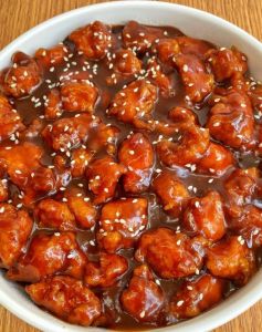 咕噜肉的做法家常_香橙咕噜肉，酸甜开胃家常菜！