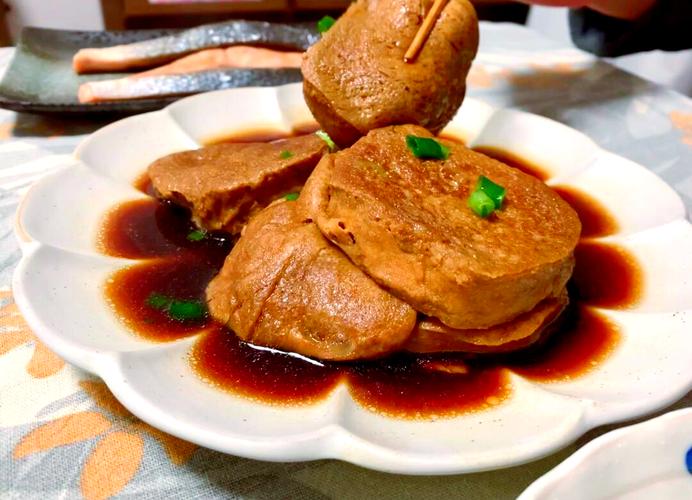 烧素鸡的家常做法_香辣红烧做法，口感媲美鸡肉