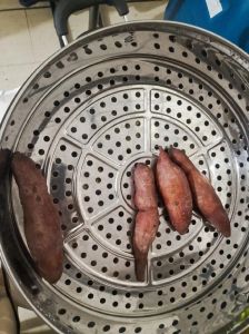 小番薯要蒸多少分钟_蒸小番薯多久？15-20分钟灵活调！