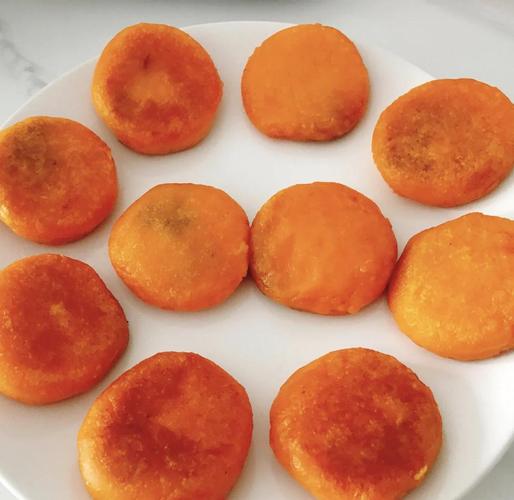 红豆沙饼做法：焖烂打细腻，发酵排气，美味早餐！