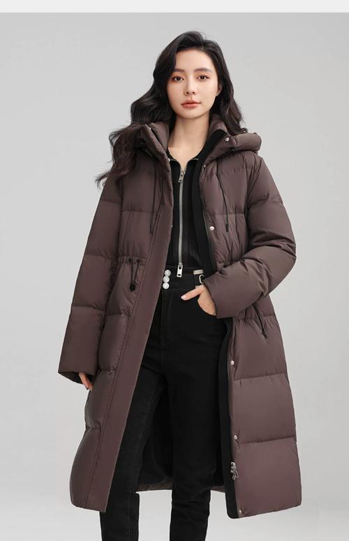 羽绒服有鸭毛味能穿吗_羽绒服有鸭毛味？通风醋除味，严重速退货！