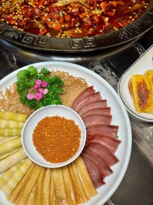 高清国产在线视频永，展现丰富多彩的美食文化与做法欣赏