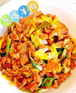 羊肉片炒洋葱的做法_羊肉洋葱炒着香，简单下饭味道好