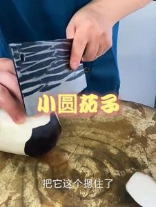 青圆茄子需要削皮吗_青圆茄削皮吗？营养与口感怎么选？
