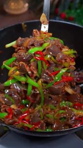 孜然鸡胗做法_孜然鸡胗，香辣弹牙做法