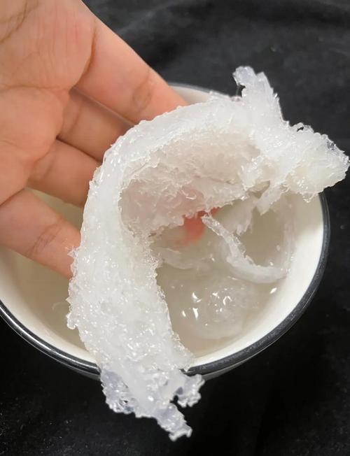 燕窝泡发的正确做法_水要纯净，火要文缓，吃出营养！
