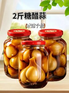 腌咸蒜头的正宗方法_选好蒜，配酱汁，勤翻动