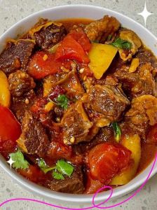 牛肉炖柿子步骤_家常美味，酸甜可口