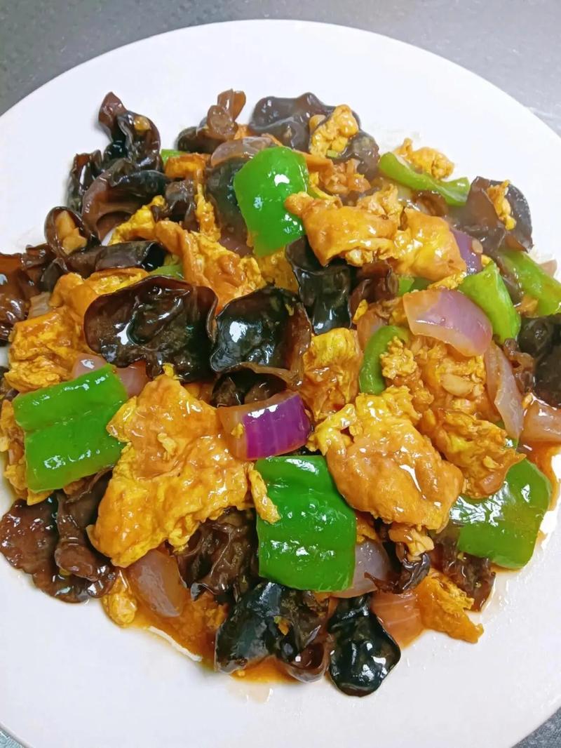 洋葱木耳炒鸡蛋做法_洋葱木耳炒鸡蛋,家常美味,简单营养! 洋葱木耳炒鸡蛋做法_洋葱木耳炒鸡蛋,家常美味,简单营养!