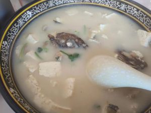 正宗明太鱼炖豆腐做法_东北家常美味，鲜美清爽！