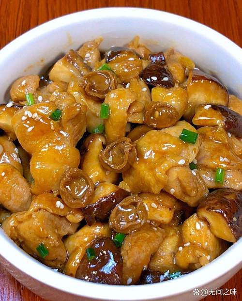 香菇烧鸡家常做法大全_香菇烧鸡腿，酱香鲜嫩，汤汁美味！