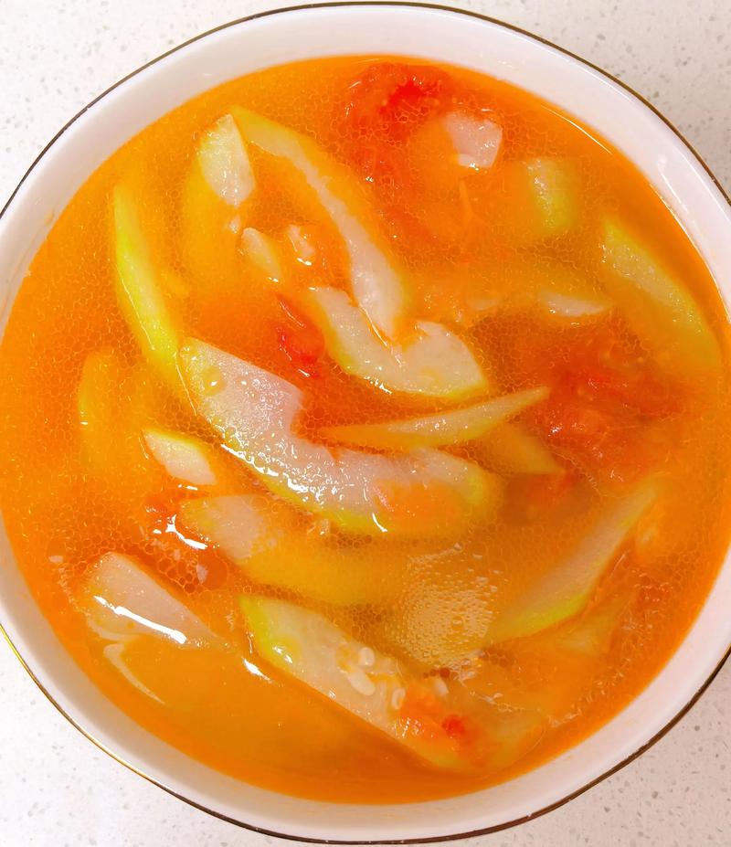 冬瓜番茄汤做法_酸甜番茄冬瓜汤，家常美味，简单易做！