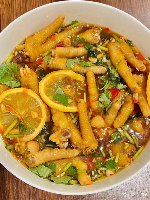 酸辣柠檬凤爪的做法_酸辣爽口,无需开火! 酸辣柠檬凤爪的做法_酸辣爽口,无需开火!