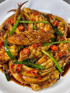 辣炒鱿鱼用焯水吗_辣炒鱿鱼焯水吗？去腥增鲜技巧