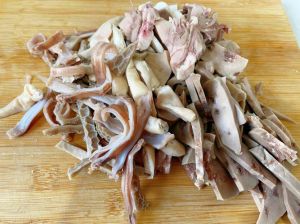 羊杂大全图解_暖胃营养小吃，做法多样，在家轻松做！