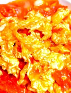 炒番茄为什么炒不出汁水_炒番茄少汁？火候加调料这样炒出浓郁汤汁