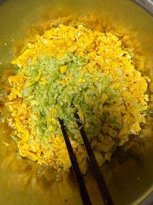 西葫芦羊肉饺子做法_家常西葫芦羊肉饺子，做法简单美味！