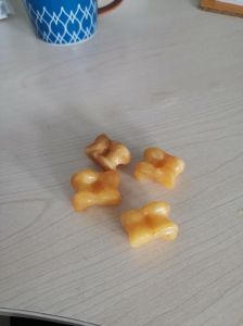 羊拐上面的部位叫什么_传统玩具与美味食材的奇妙结合