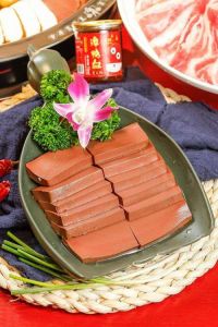 毛血旺的食材_麻辣鲜香毛血旺，选对食材好做法