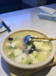 老板鱼炖豆腐的做法_鲜美家常菜，简单易做