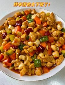 宫宝鸡丁做法家常做法_鲜香辣宫宝鸡丁，鸡肉花生蔬菜营养美味