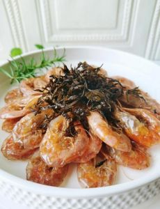 一香到底的茶香虾的做法_粤式茶香虾，鲜嫩可口！