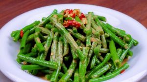 麻汁豆角的做法凉拌_清爽开胃凉拌麻汁豆角，三伏天解腻佳品！