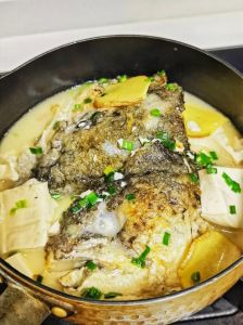 板鱼炖豆腐的家常做法_板鱼炖豆腐，年味满满家常菜