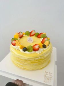 水果千层蛋糕做法_奶油水果层层叠，丰富口感，适合各种场合