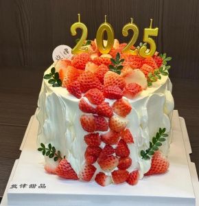 长条状草莓蛋糕做法_简单易学