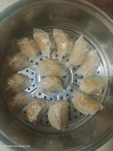 玻璃水饺皮的做法窍门_山西碱水蒸饺，晶莹透亮，节日传统美食