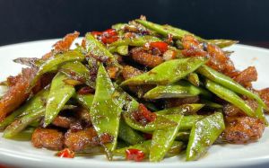 刀豆炒几分钟能熟_清炒嫩刀豆，脆爽美味简单做